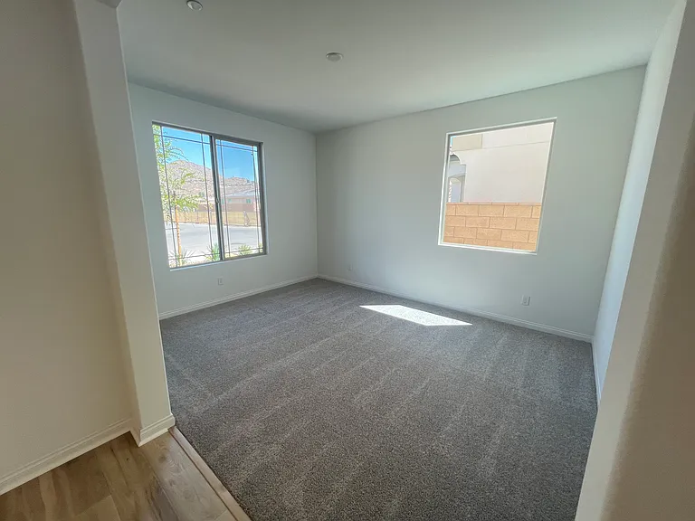 21469 Thomas Ct — Photo 85