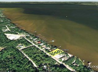 12 E Nursery Rd, Pt Washington, FL 32459