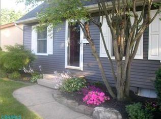 1275 Denbigh Dr, Columbus, OH 43220