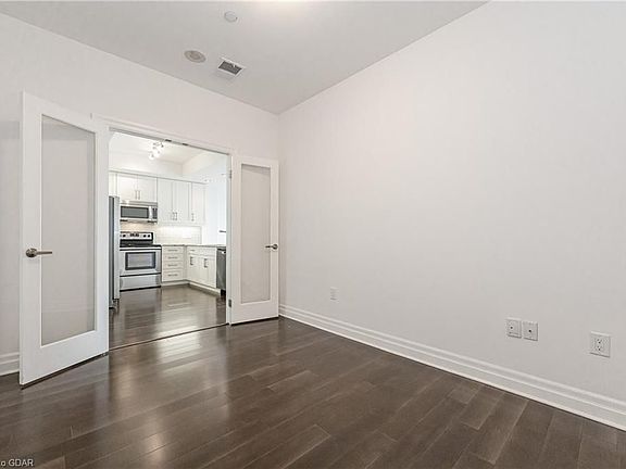 5th image of 160 Macdonell St #1608