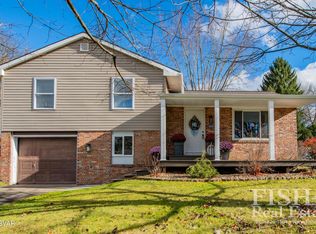 1418 Pebblewood Ln, Williamsport, PA 17701
