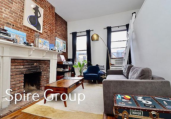 3rd image of 38 W 73rd St APT 4A