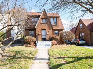 619 N Elmwood Ave, Waukegan, IL