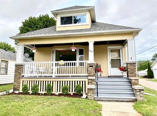 1319 15th St, Port Huron, MI 48060