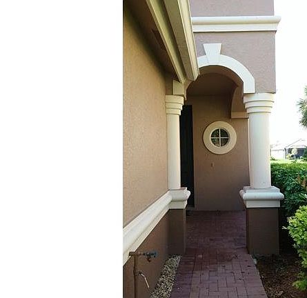 2nd image of 2438 Laurentina Ln