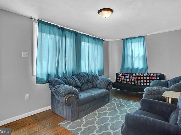 5th image of 49 Church St