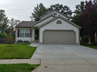 8943 Garrett St, Lewis Center, OH