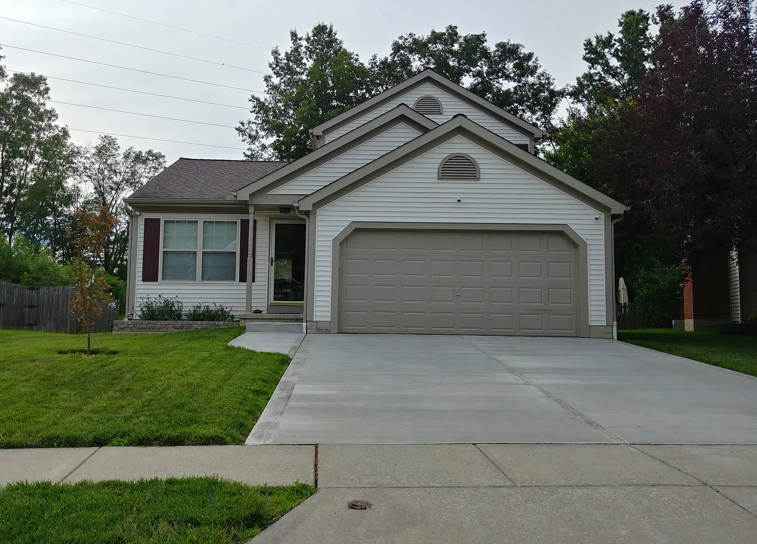 8943 Garrett St photo 1
