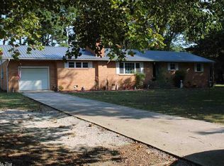 1301 Maple Dr, Mountain View, AR 72560