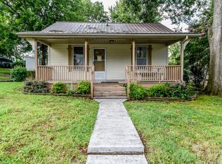 1323 McAdams Ave, Maryville, TN 37804