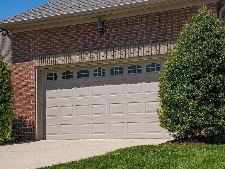 1100 Paddock Park Cir — Photo 29