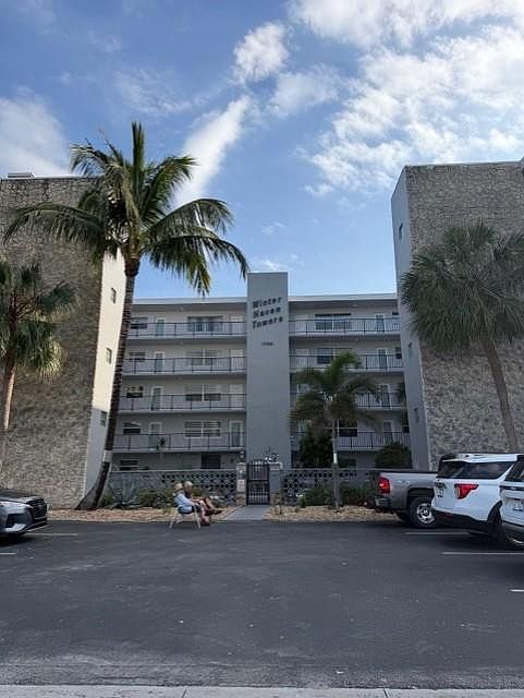 1st image of 1750 Jefferson Street #408