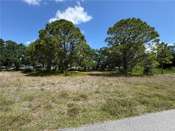 129 Dardanella Ave, Lake Placid, FL 33852