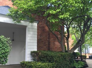 40 Deliquia Pl, Cincinnati, OH 45230