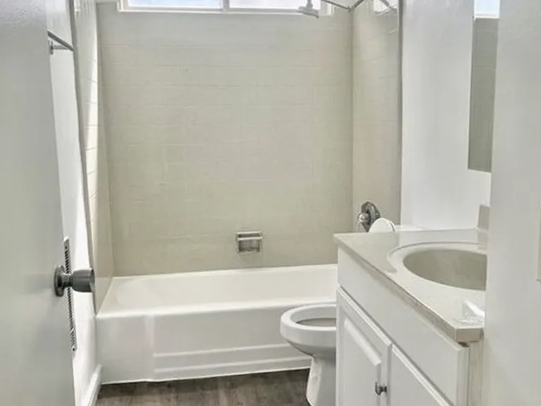 1037 Lincoln Blvd #C — Photo 16