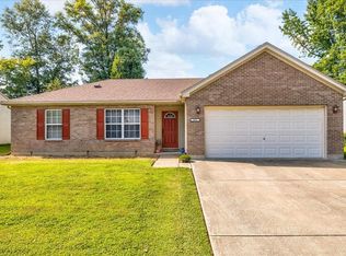 661 Canoe Creek Dr, Henderson, KY 42420