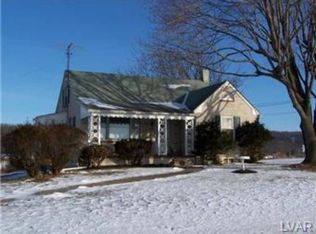 5431 Kraussdale Rd, East Greenville, PA 18041