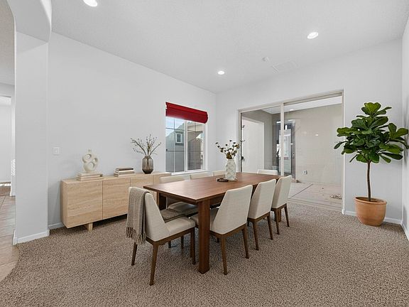 5th image of 612 Sierra Verde Way NE