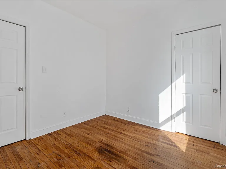 94 Winnikee Ave #2 — Photo 13