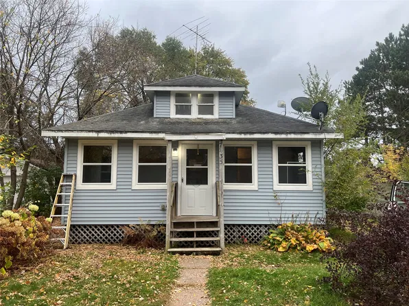 7435 Elm St W, Webster, WI 54893