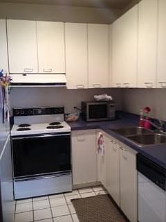 3rd image of 5279 Waterman Blvd APT C11