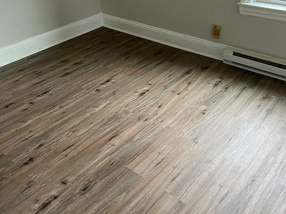 4th image of 36 Garfield St Floor 3