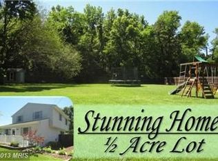 633 Powhatan Beach Rd, Pasadena, MD 21122