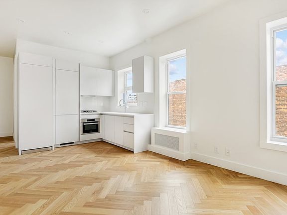 4th image of 433 Dean St #427-15