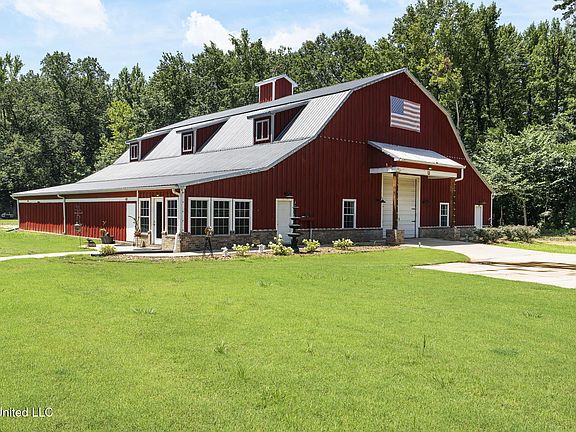 2nd image of 12097 Old Byhalia Rd