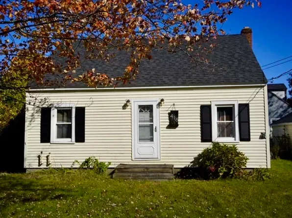 416 Porters Point Road, Colchester, VT 05446