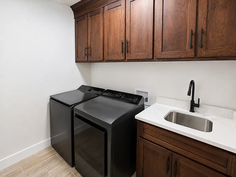 111 Noahy Dr — Photo 12