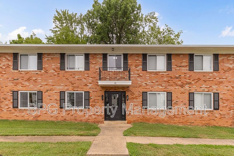 1st image of 45 Washington St APT 4