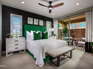 4562 S Park Grove St #101, Gilbert, AZ 85297