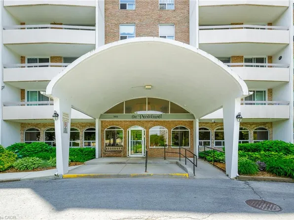 365 Geneva St #1002, Saint Catharines, ON L2N 5S7
