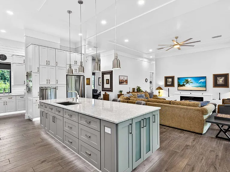 12289 Alamansa Ln — Photo 18