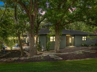 3024 Briaroak Rd, Manhattan, KS 66503