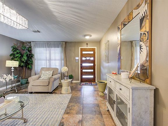 4th image of 5814 Clerkenwell Drive