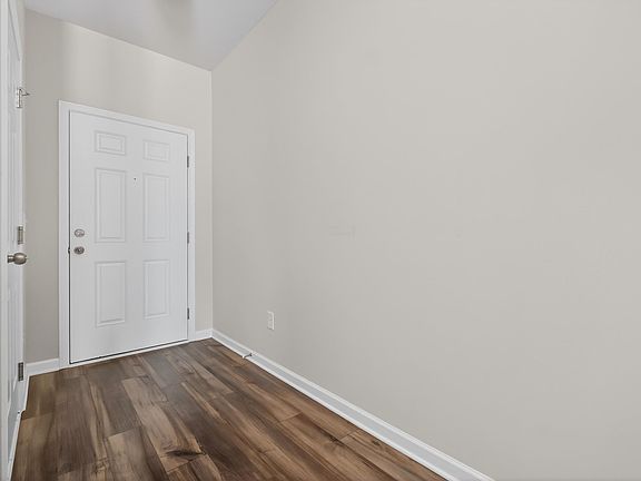 4th image of 4544 Village Springs Sq #4