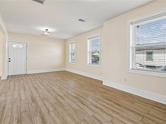 4th image of 4139 General Ogden St
