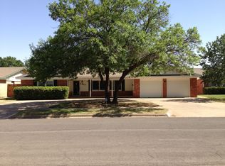 2917 68th St, Lubbock, TX 79413