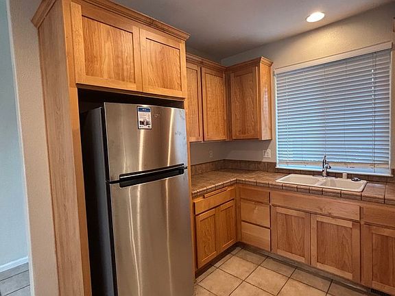 5th image of 1251 Clover Dr