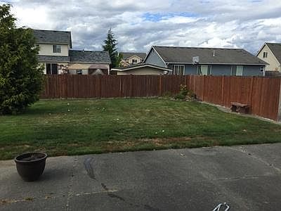4th image of 711 Hamlin Pl