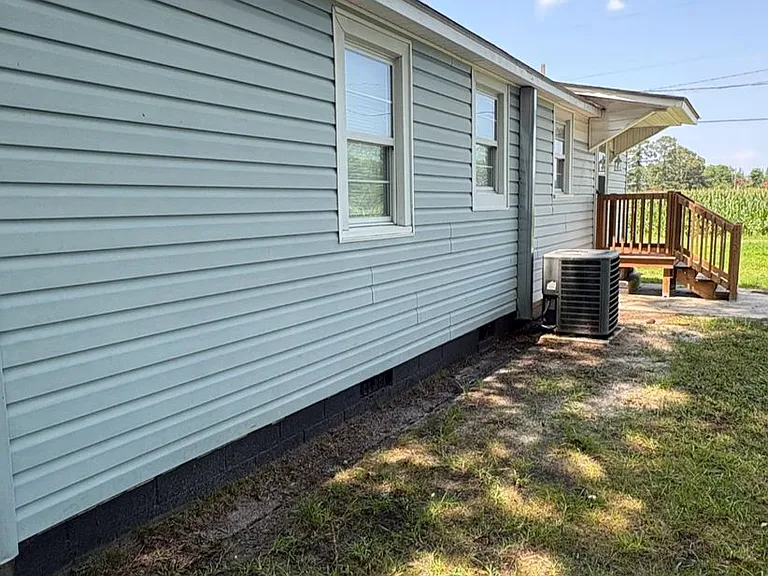 1623 State Highway 41 S — Photo 10