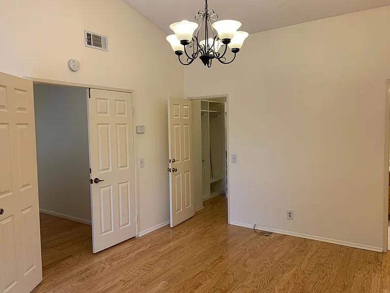 4955 Galano Dr — Photo 18
