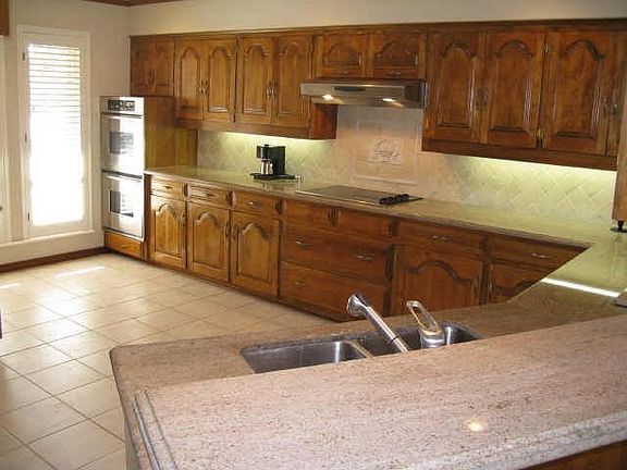 4th image of 13429 Forestway Dr