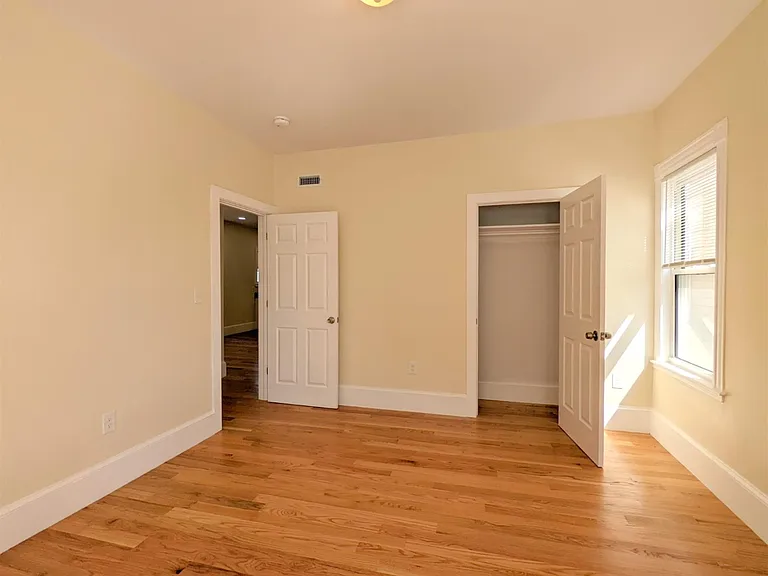 67 Merriam St #2 — Photo 6