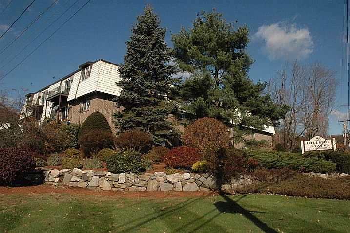 1st image of 15 Silvestri Cir Unit 24