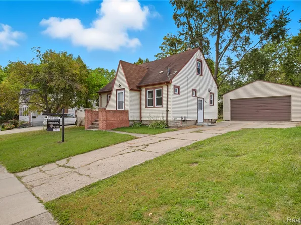 794 Clara Ave, Pontiac, MI 48340