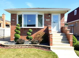 5909 S New England Ave, Chicago, IL 60638
