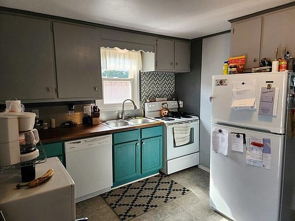 5th image of 437 Pine St